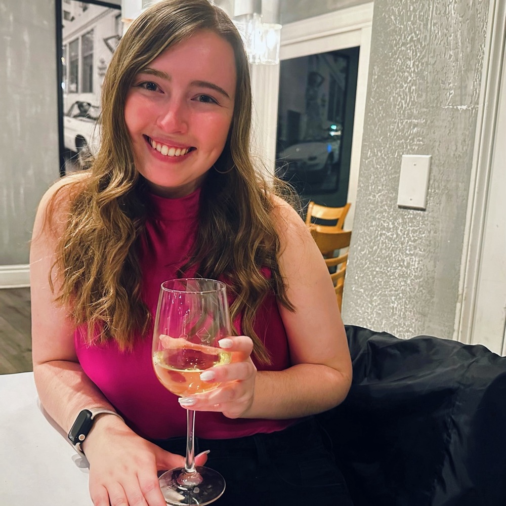 Meet your Posher, Leanna